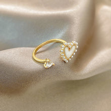 Load image into Gallery viewer, LOVE PEARL RING
