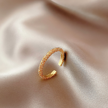 Load image into Gallery viewer, GOLD PLATED SHINY RING.
