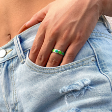 Load image into Gallery viewer, LOVE RING SILVER-GREEN
