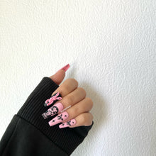 Load image into Gallery viewer, 【ORIGINAL DESIGN】MADAMN CARDI
