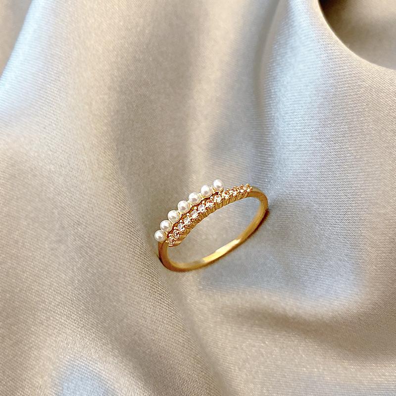HEMP FLOWERS PEARL OPENING RING
